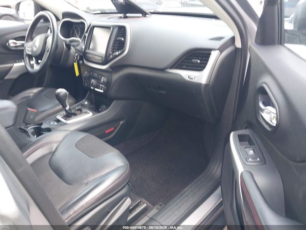 2017 JEEP CHEROKEE TRAILHAWK 4X4