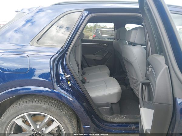 2024 AUDI Q3
