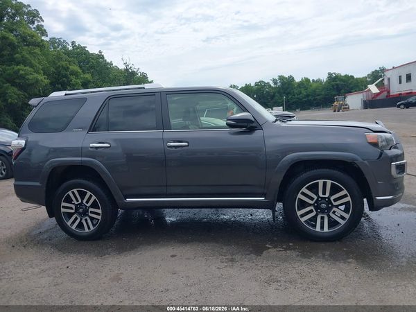2022 TOYOTA 4RUNNER LIMITED