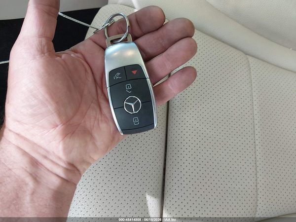 2021 MERCEDES-BENZ GLC 300 4MATIC SUV