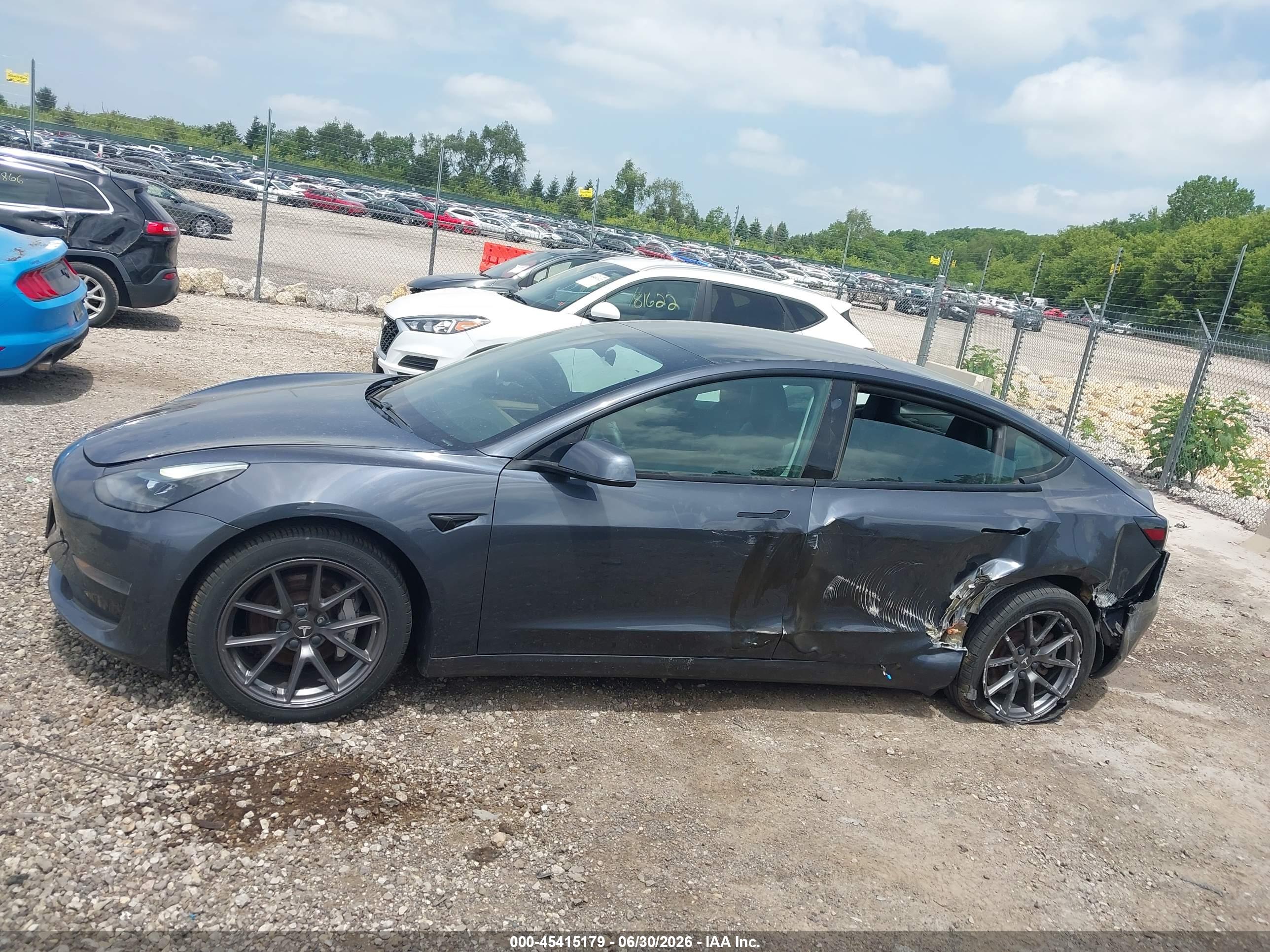 2021 TESLA MODEL 3