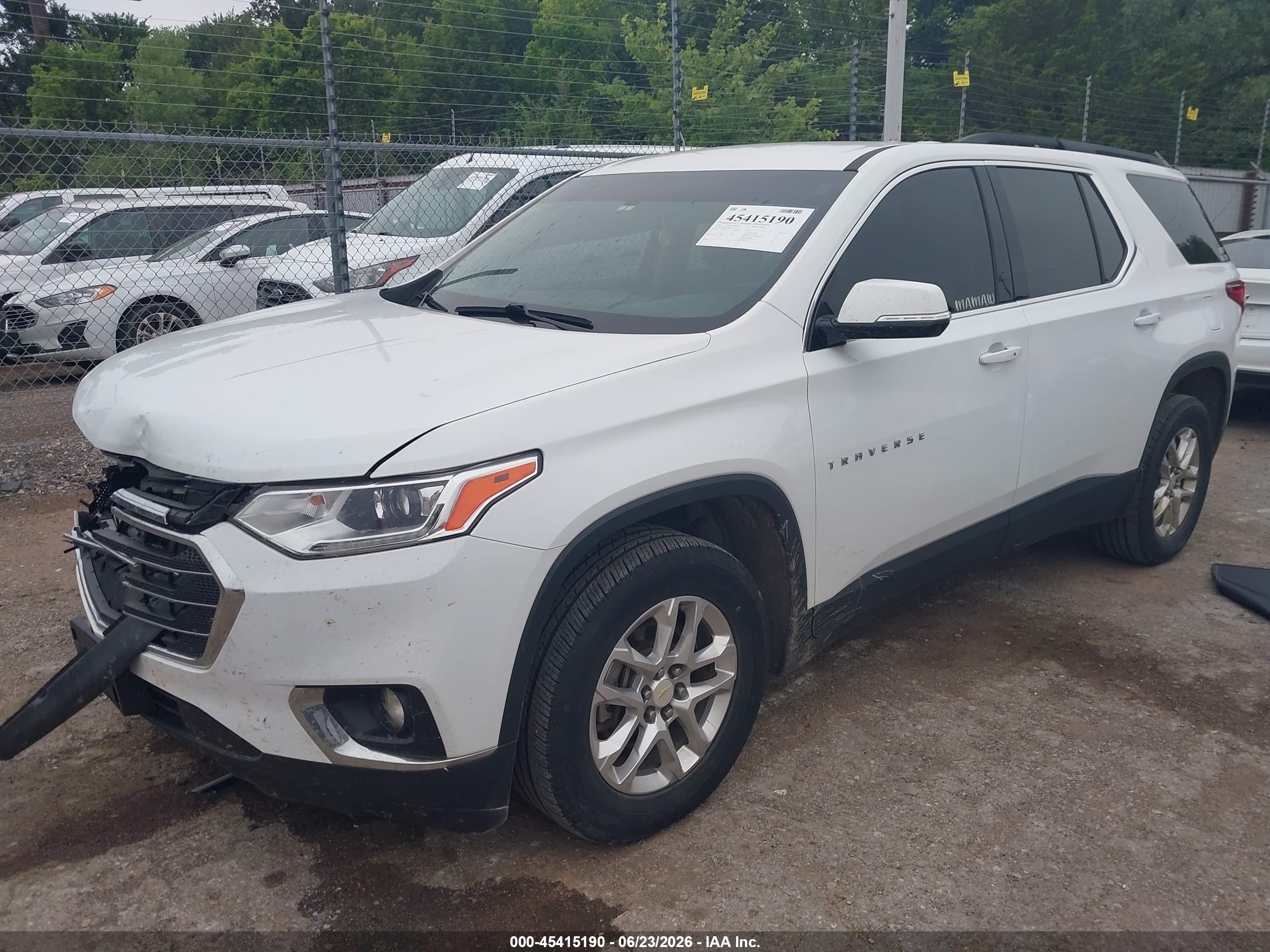 2020 CHEVROLET TRAVERSE FWD LT CLOTH — I2