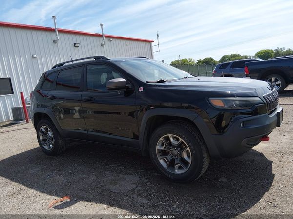 2019 JEEP CHEROKEE TRAILHAWK 4X4