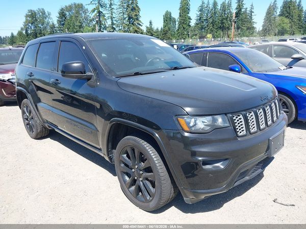 2017 JEEP GRAND CHEROKEE ALTITUDE 4X4