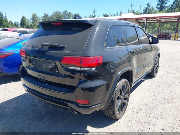2017 JEEP GRAND CHEROKEE ALTITUDE 4X4