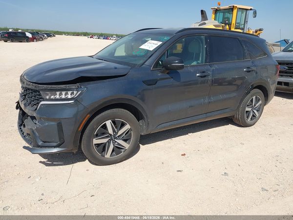 2023 KIA SORENTO S