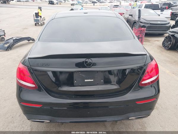 2019 MERCEDES-BENZ E 300 E300