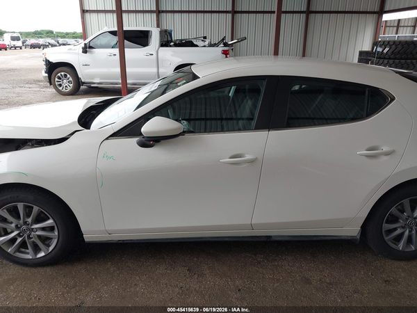 2022 MAZDA MAZDA3 2.5 S