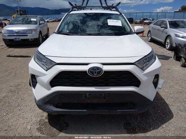 2020 TOYOTA RAV4 HYBRID XLE