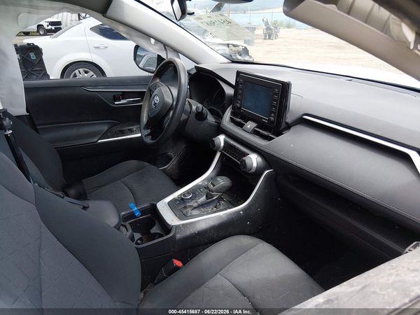2020 TOYOTA RAV4 HYBRID XLE