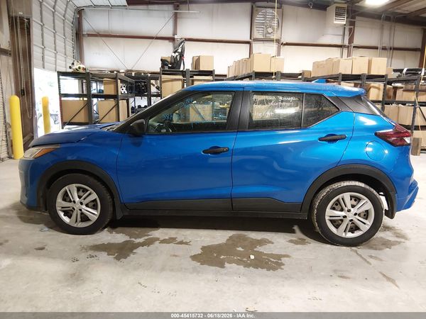 2024 NISSAN KICKS