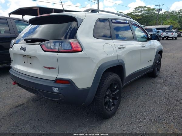 2019 JEEP CHEROKEE TRAILHAWK 4X4