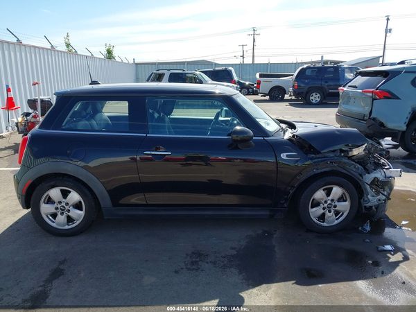 2017 MINI HARDTOP COOPER