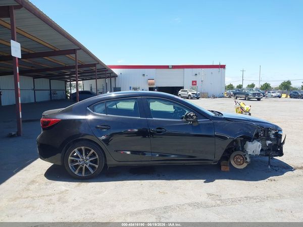 2018 MAZDA MAZDA3 GRAND TOURING