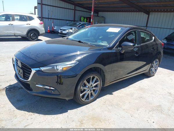 2018 MAZDA MAZDA3 GRAND TOURING