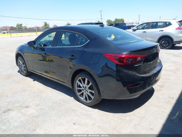 2018 MAZDA MAZDA3 GRAND TOURING