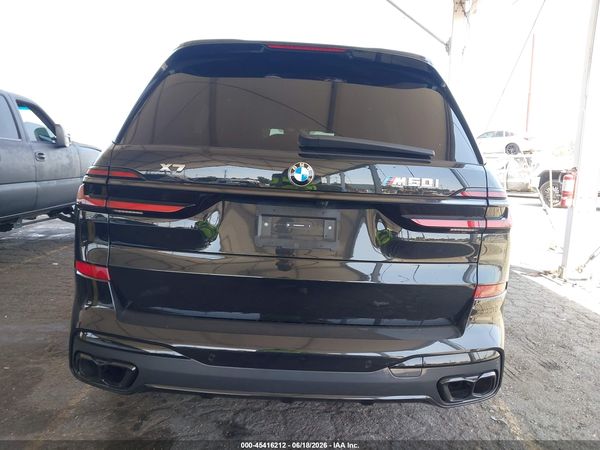 2025 BMW X7 M60I