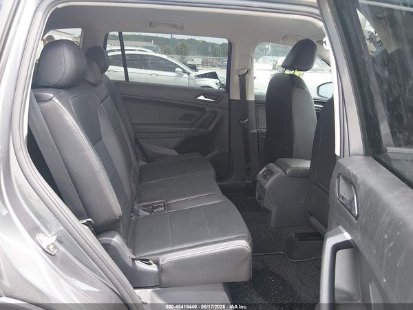 2018 VOLKSWAGEN TIGUAN 2.0T SE/2.0T SEL — I8