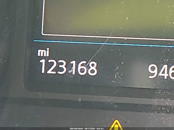 2018 VOLKSWAGEN TIGUAN 2.0T SE/2.0T SEL — I118