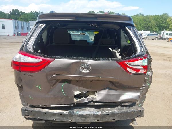 2015 TOYOTA SIENNA LE 8 PASSENGER