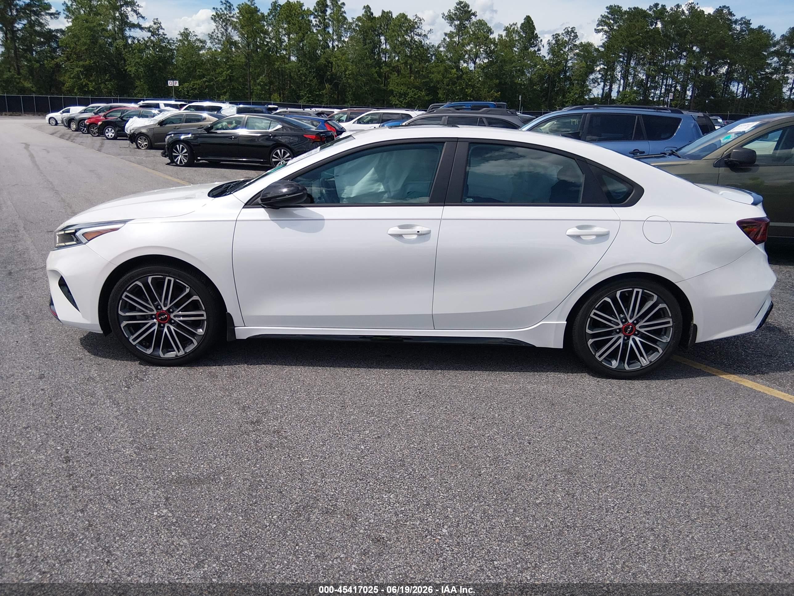 2023 KIA FORTE GT