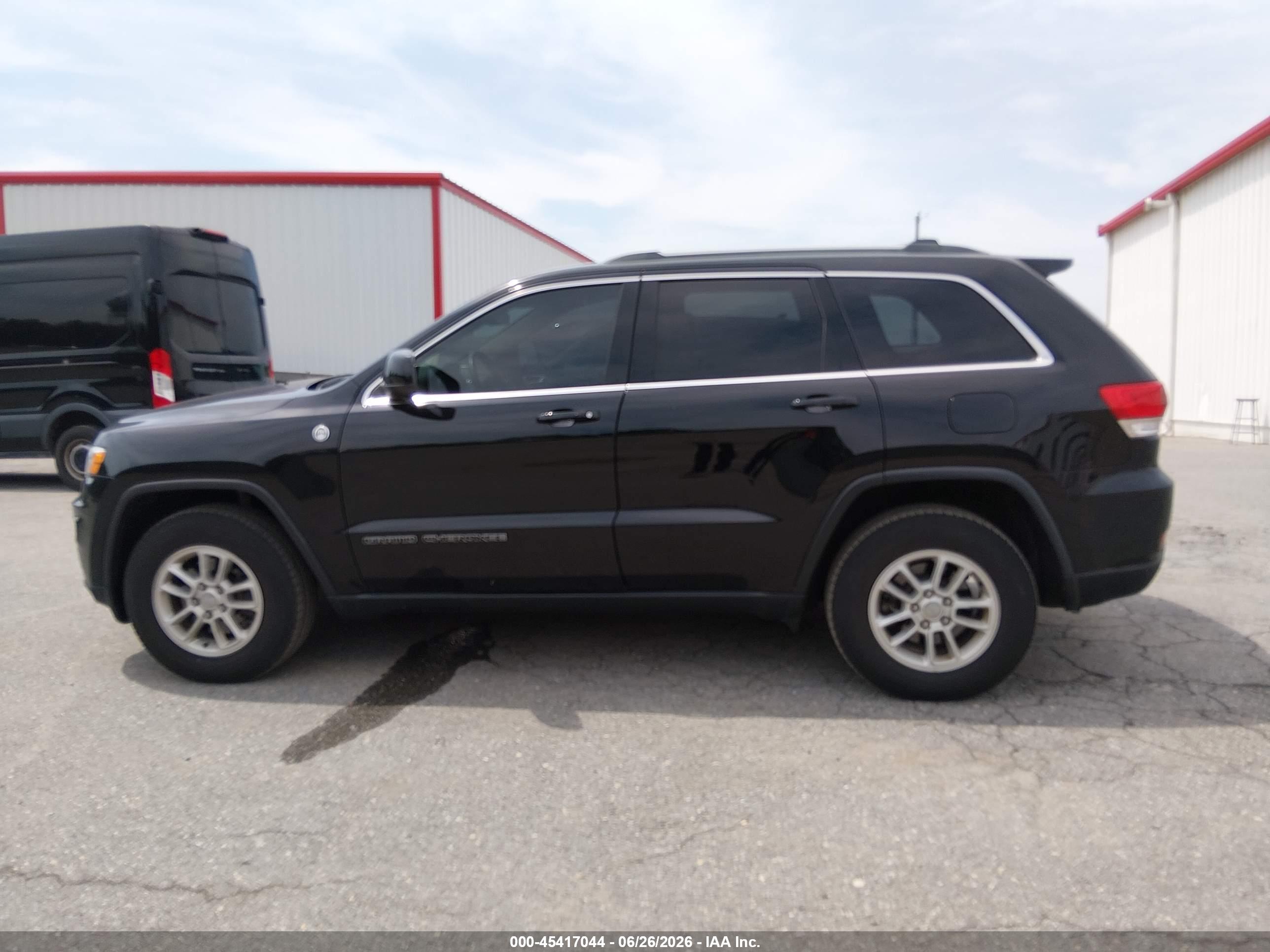 2019 JEEP GRAND CHEROKEE LAREDO E 4X4