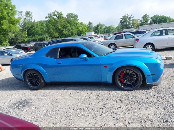 2016 DODGE CHALLENGER SRT HELLCAT