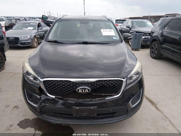 2017 KIA SORENTO 2.4L LX