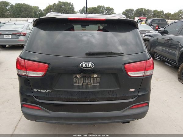 2017 KIA SORENTO 2.4L LX