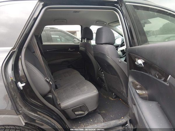 2017 KIA SORENTO 2.4L LX