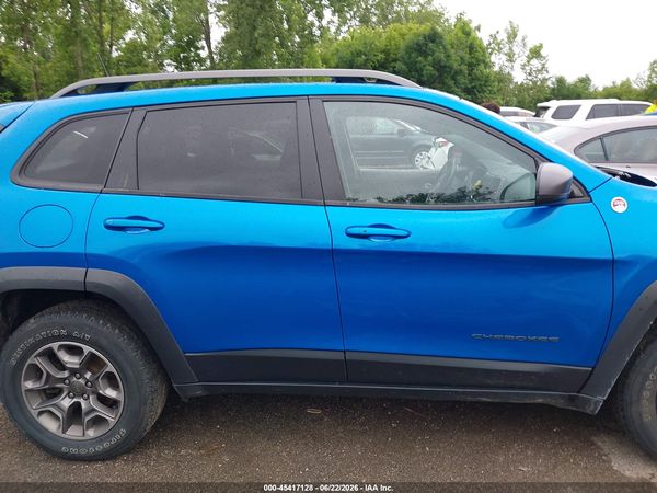 2020 JEEP CHEROKEE TRAILHAWK 4X4