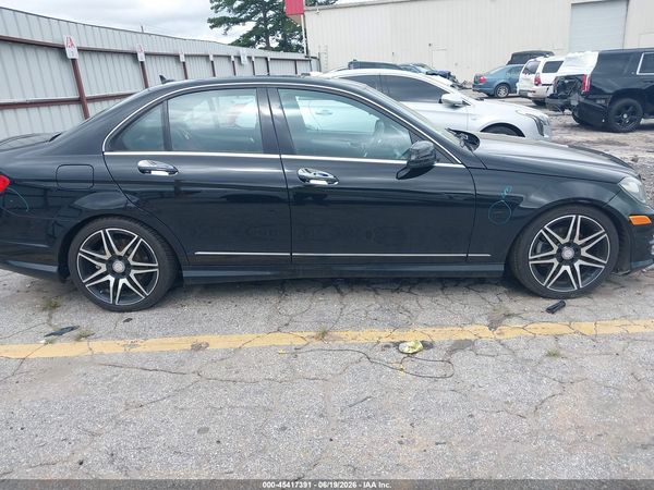 2013 MERCEDES-BENZ C 250 SPORT