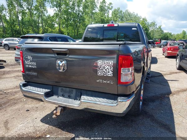 2022 RAM 1500 BIG HORN  4X4 6'4 BOX