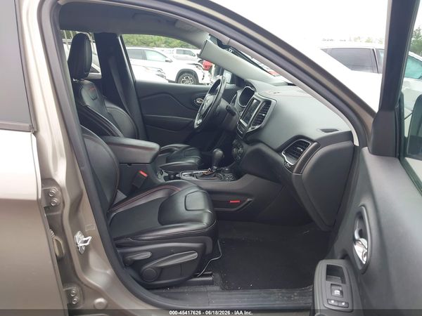 2019 JEEP CHEROKEE TRAILHAWK 4X4