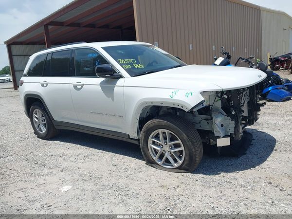 2025 JEEP GRAND CHEROKEE LAREDO X 4X2