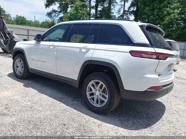 2025 JEEP GRAND CHEROKEE LAREDO X 4X2