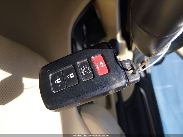 2016 TOYOTA HIGHLANDER LIMITED V6