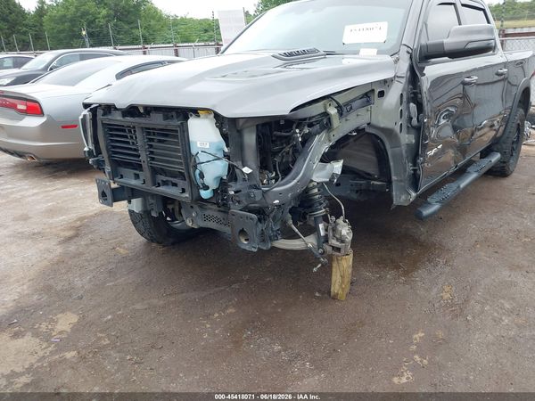 2024 RAM 1500 LARAMIE  4X4 5'7 BOX