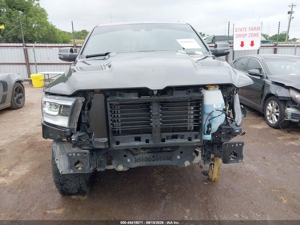2024 RAM 1500 LARAMIE  4X4 5'7 BOX