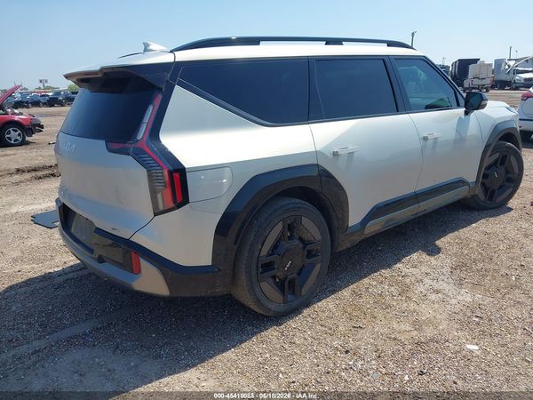 2024 KIA EV9 GT-LINE