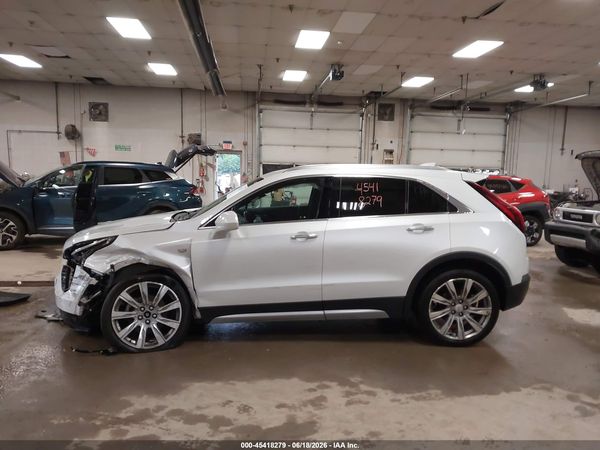 2019 CADILLAC XT4 PREMIUM LUXURY