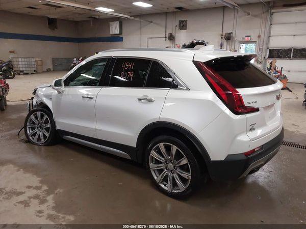 2019 CADILLAC XT4 PREMIUM LUXURY