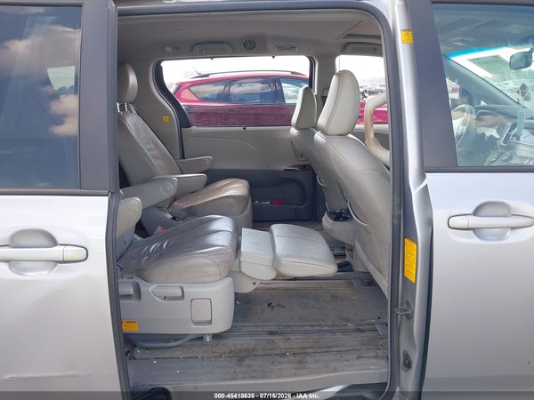 2012 TOYOTA SIENNA XLE 7 PASSENGER