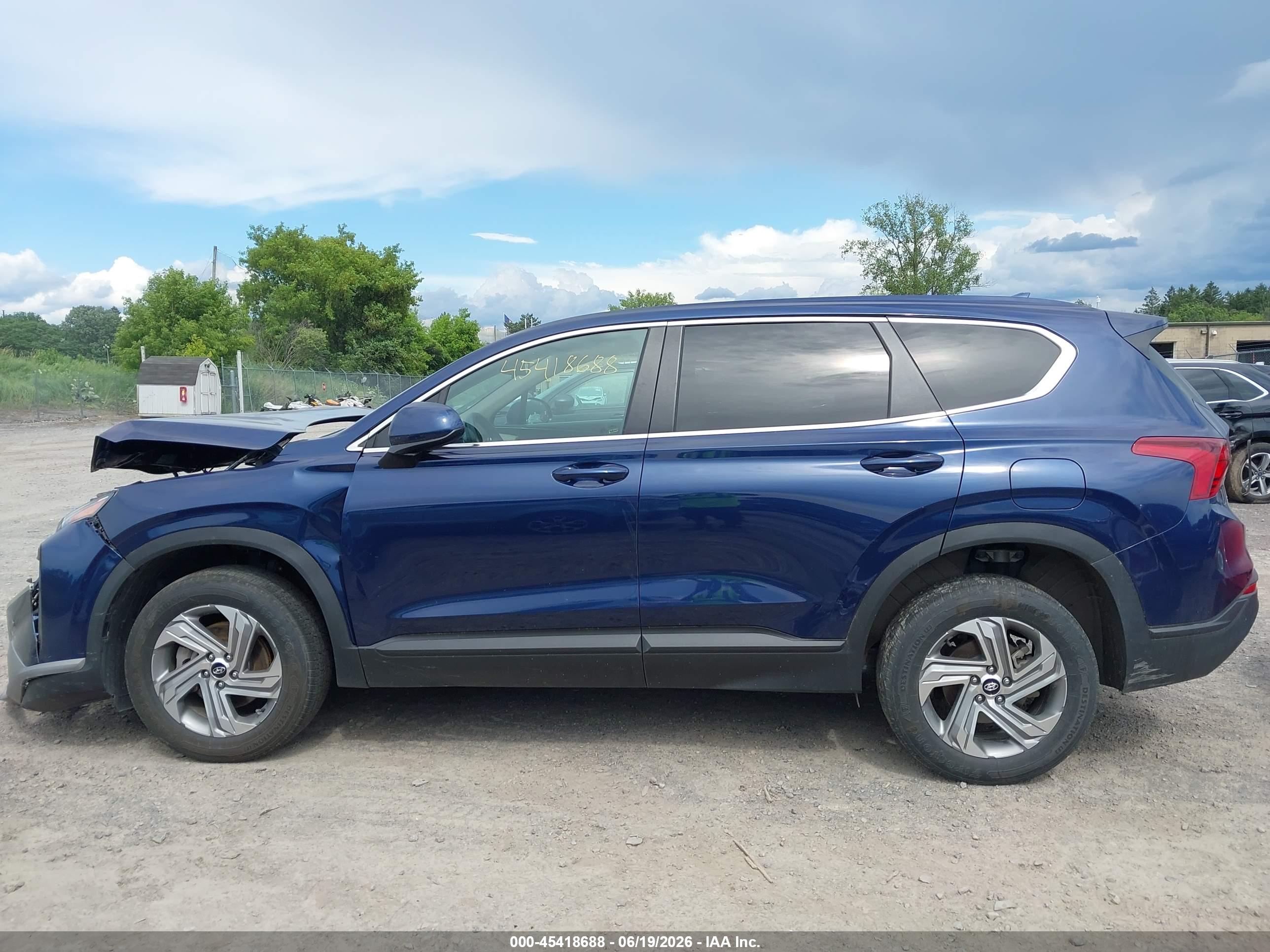 2023 HYUNDAI SANTA FE SE