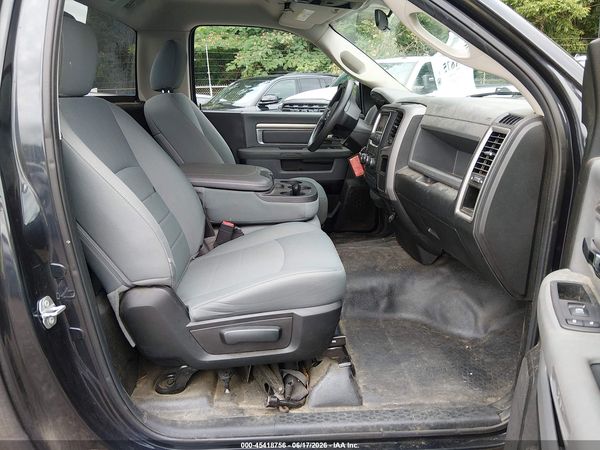 2019 RAM 1500 CLASSIC TRADESMAN  4X2 8' BOX