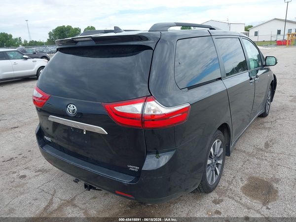 2019 TOYOTA SIENNA