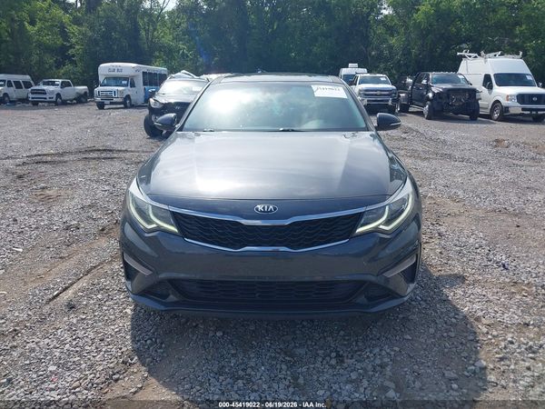 2020 KIA OPTIMA SE