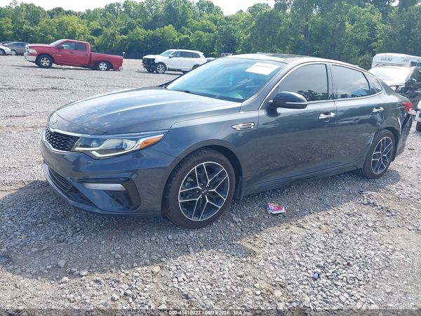 2020 KIA OPTIMA SE