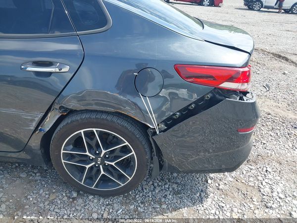 2020 KIA OPTIMA SE