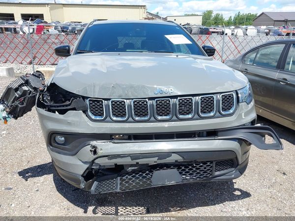 2023 JEEP COMPASS LATITUDE LUX FWD